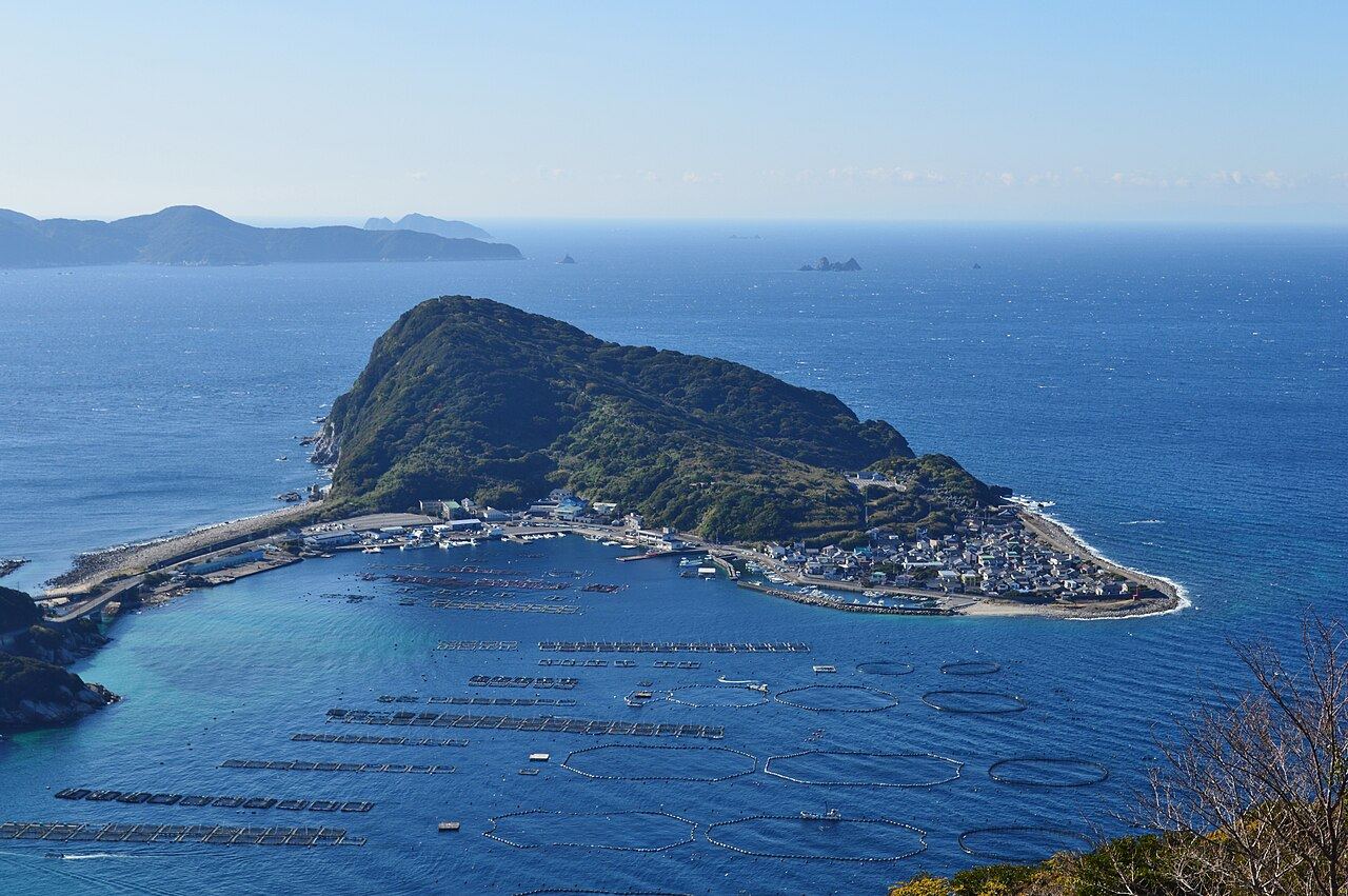 柏島（高知県幡多郡大月町）