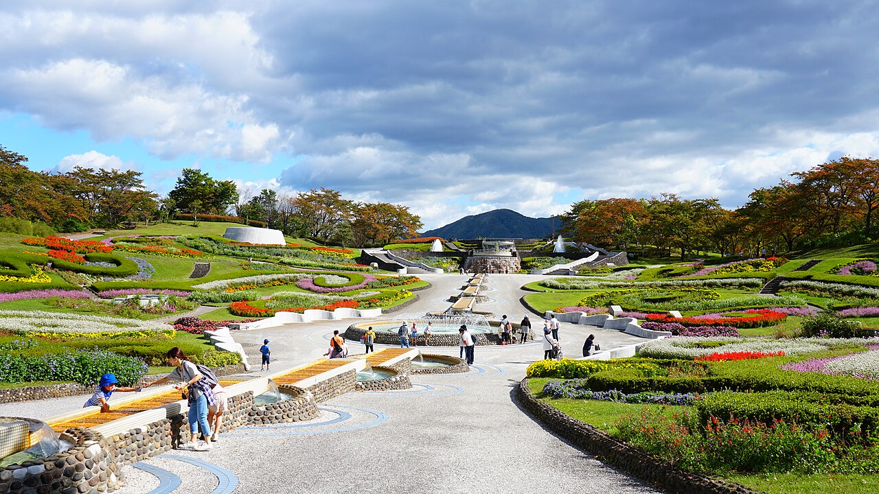 国営みちのく杜の湖畔公園（宮城県）
