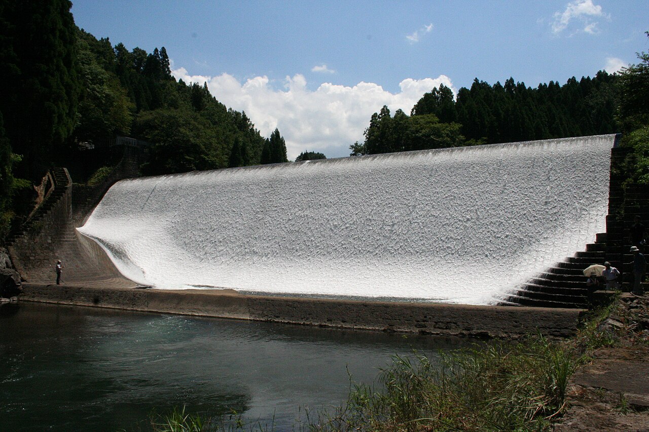白水ダム（大分県）