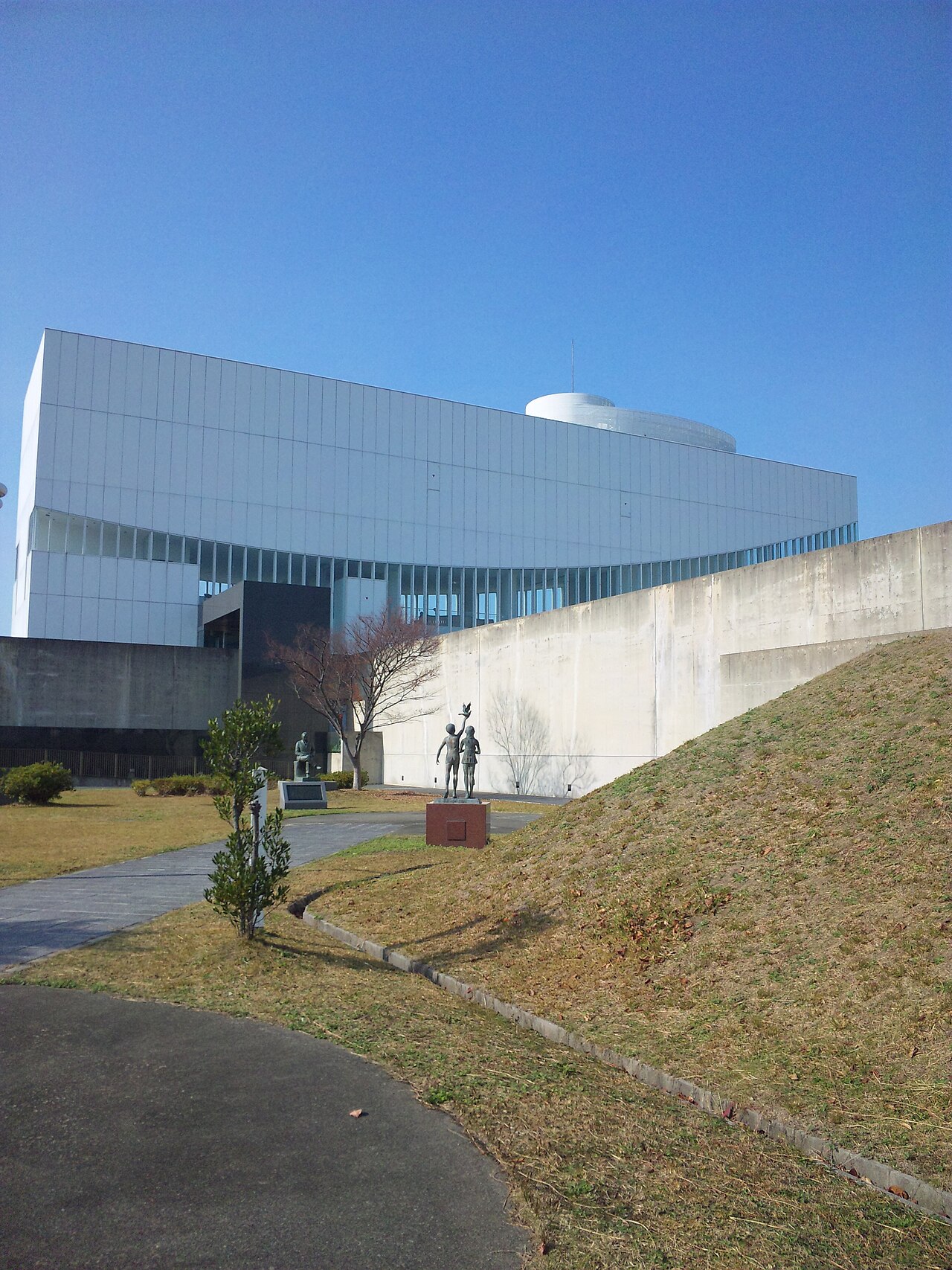 浜田市世界こども美術館（島根県）