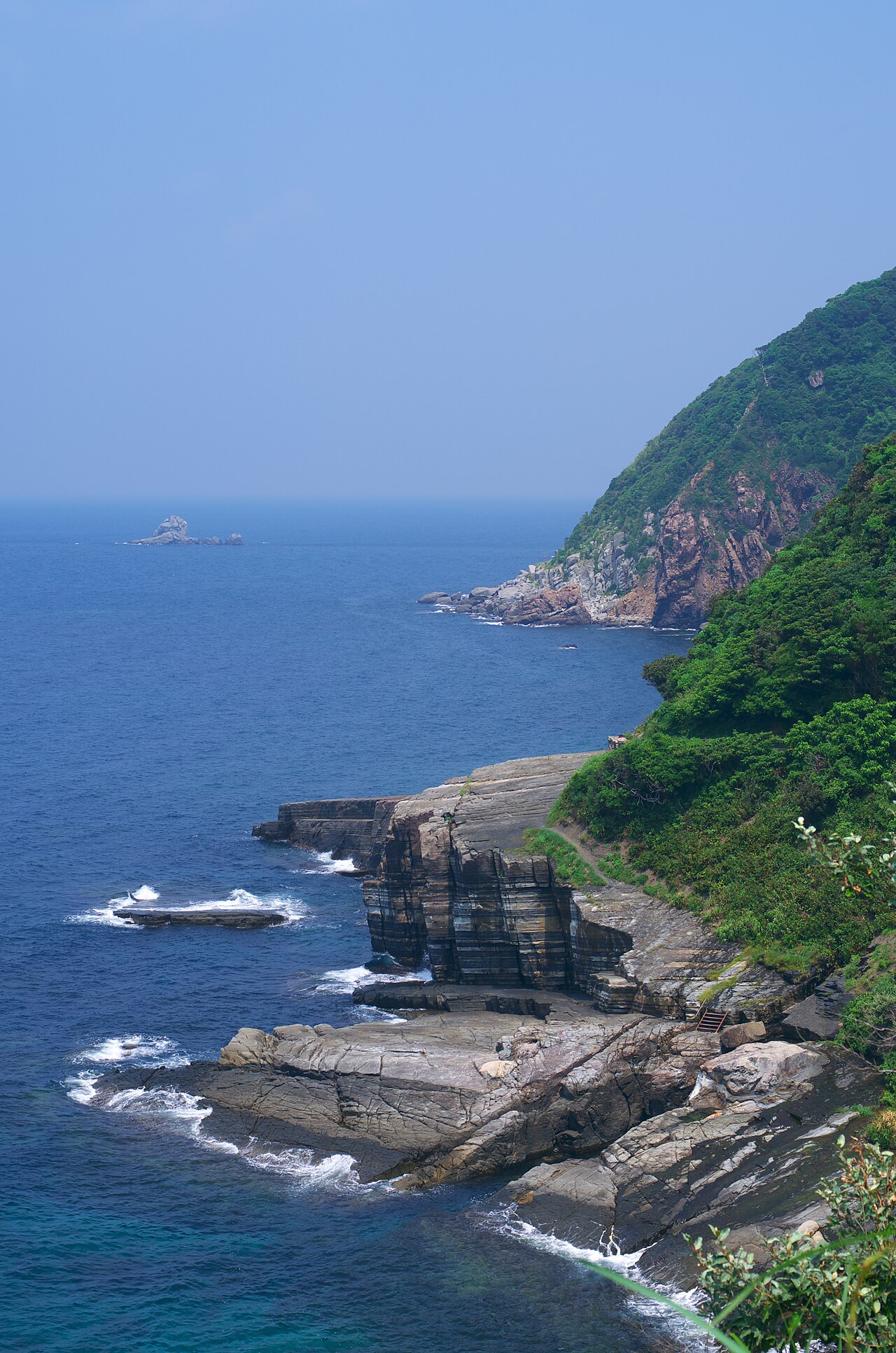 須佐ホルンフェルス（山口県）